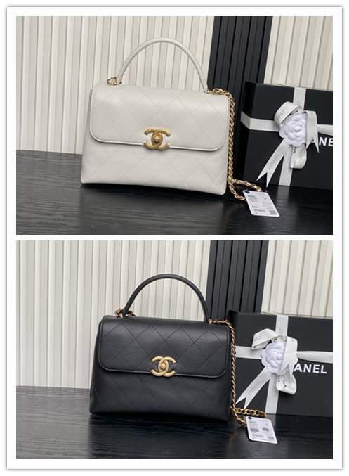 Picture of Chanel Handbags _SKUfw239865456fw